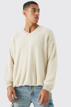 boohooMAN Fluffy Contrast V Neck Boxy Jumper | UK| Knitwear