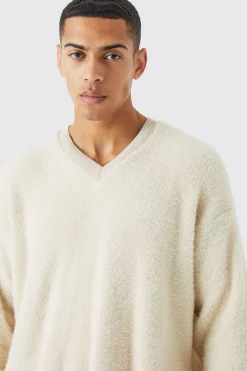 boohooMAN Fluffy Contrast V Neck Boxy Jumper | UK| Knitwear