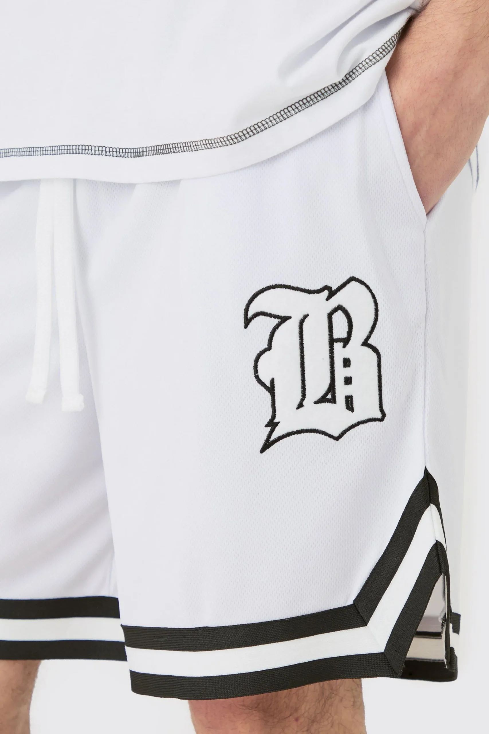 boohooMAN Loose Fit B Applique Mesh Short Length Basketball Short | UK| Shorts