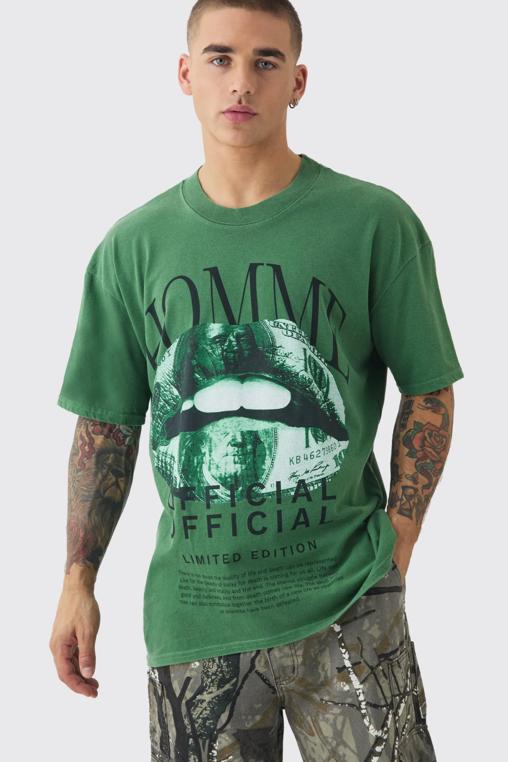 Loose Washed Money Lip Print T-shirt | UK^boohooMAN New