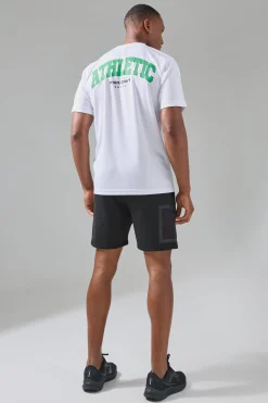 Man Active Athletic Performance Reg Fit T-shirt | UK^boohooMAN New