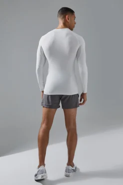 Man Active Base Layer Long Sleeve T-shirt | UK^boohooMAN Outlet