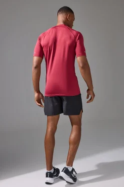 Man Active Compression T-shirt | UK^boohooMAN Outlet