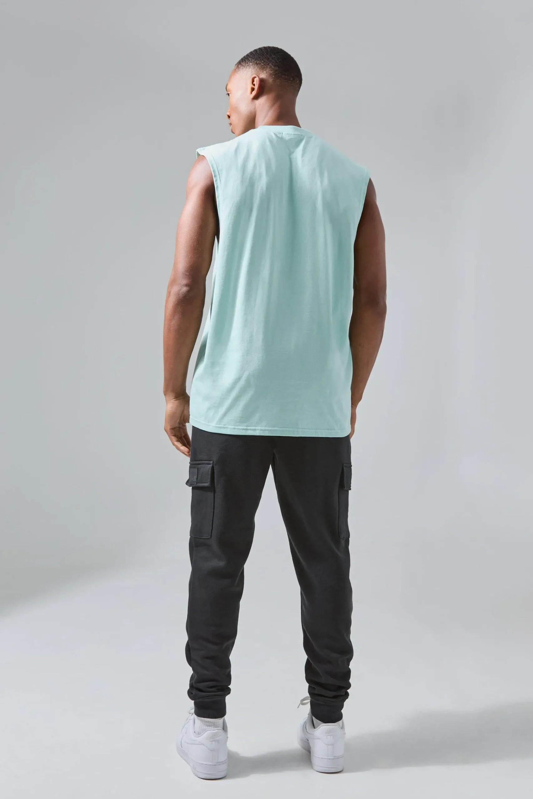 Man Active Deep Cut Drop Armhole Jersey Reg Fit Tank | UK^boohooMAN