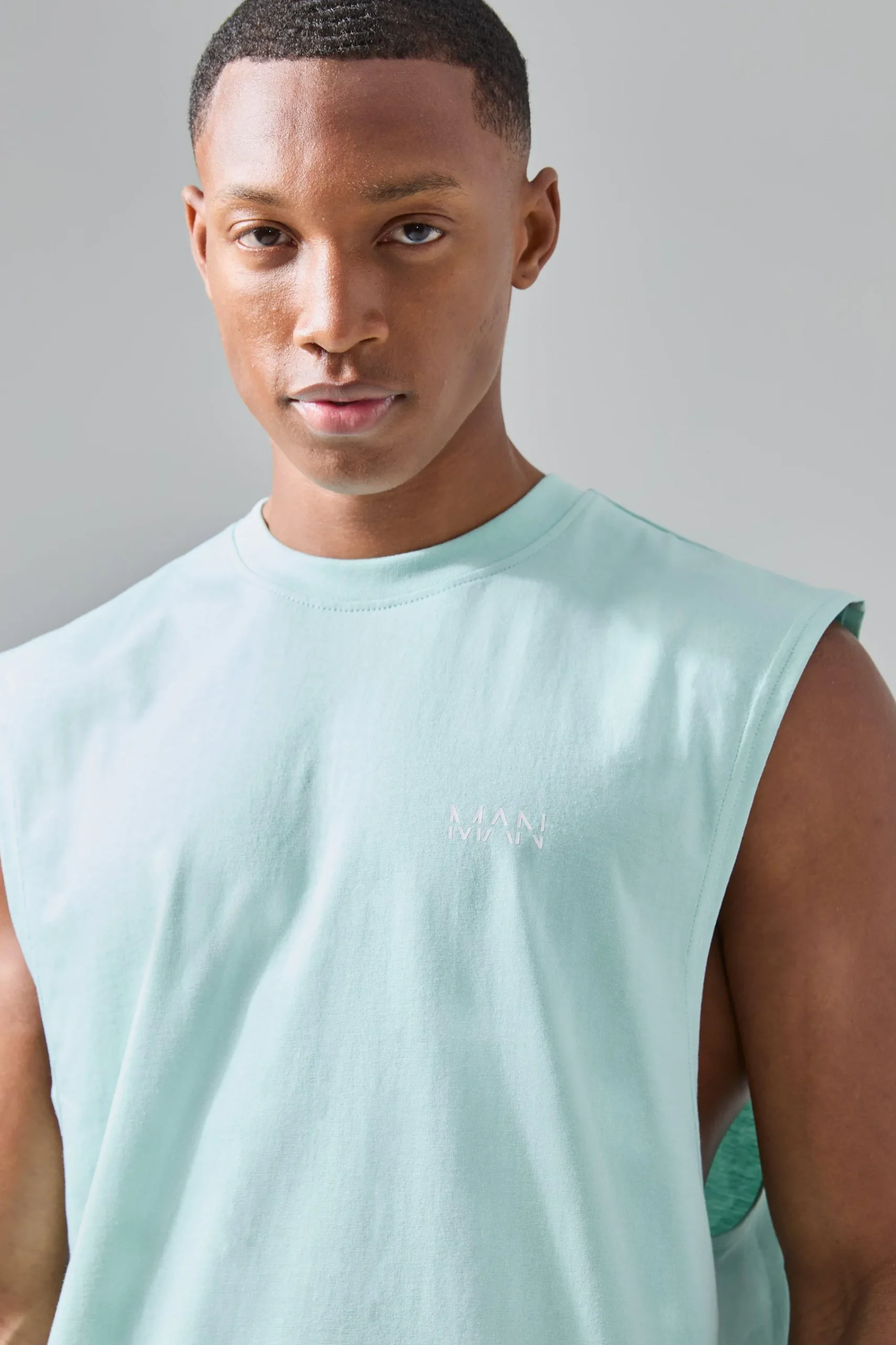 Man Active Deep Cut Drop Armhole Jersey Reg Fit Tank | UK^boohooMAN