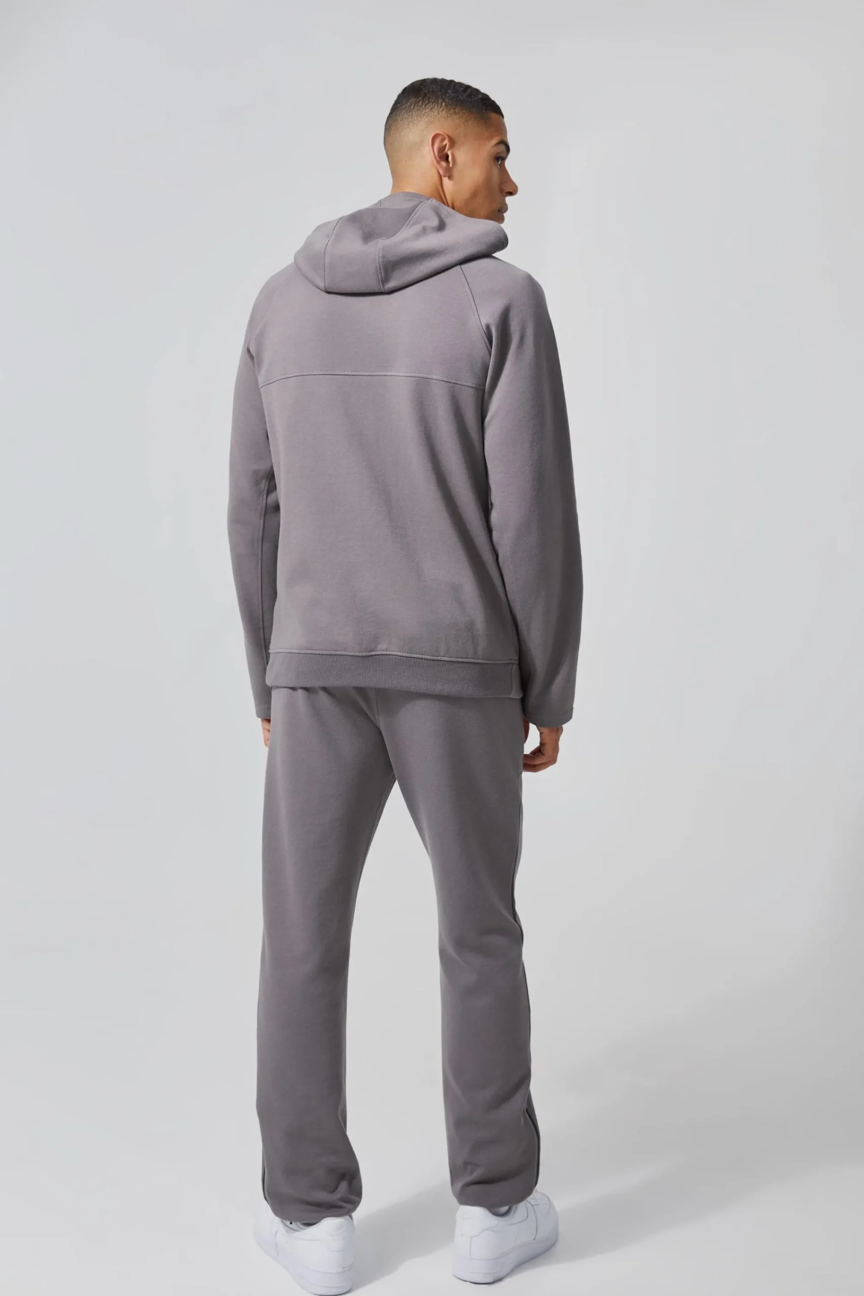 boohooMAN Man Active Fleece Regular Fit Zip Thru Hoodie | UK| Hoodies & Sweatshirts