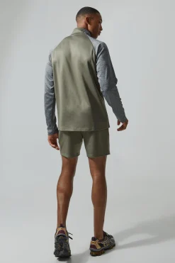 boohooMAN Man Active Gym Funnel Neck Short Set | UK| Tracksuits