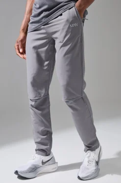 boohooMAN Man Active Gym Tapered Fit Jogger | UK| Joggers