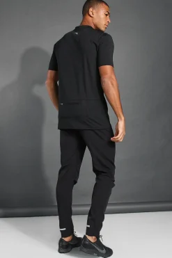 boohooMAN Man Active Gym Tapered Fit Jogger | UK| Trousers|Joggers