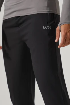boohooMAN Man Active Gym Tapered Jogger | UK| Joggers