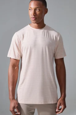 Man Active Lightweight Performance T-shirt | UK^boohooMAN Online