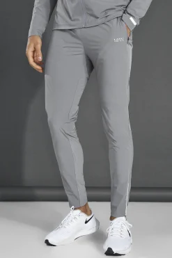 boohooMAN Man Active Lightweight Plain Tapered Track Pant | UK| Trousers|Joggers