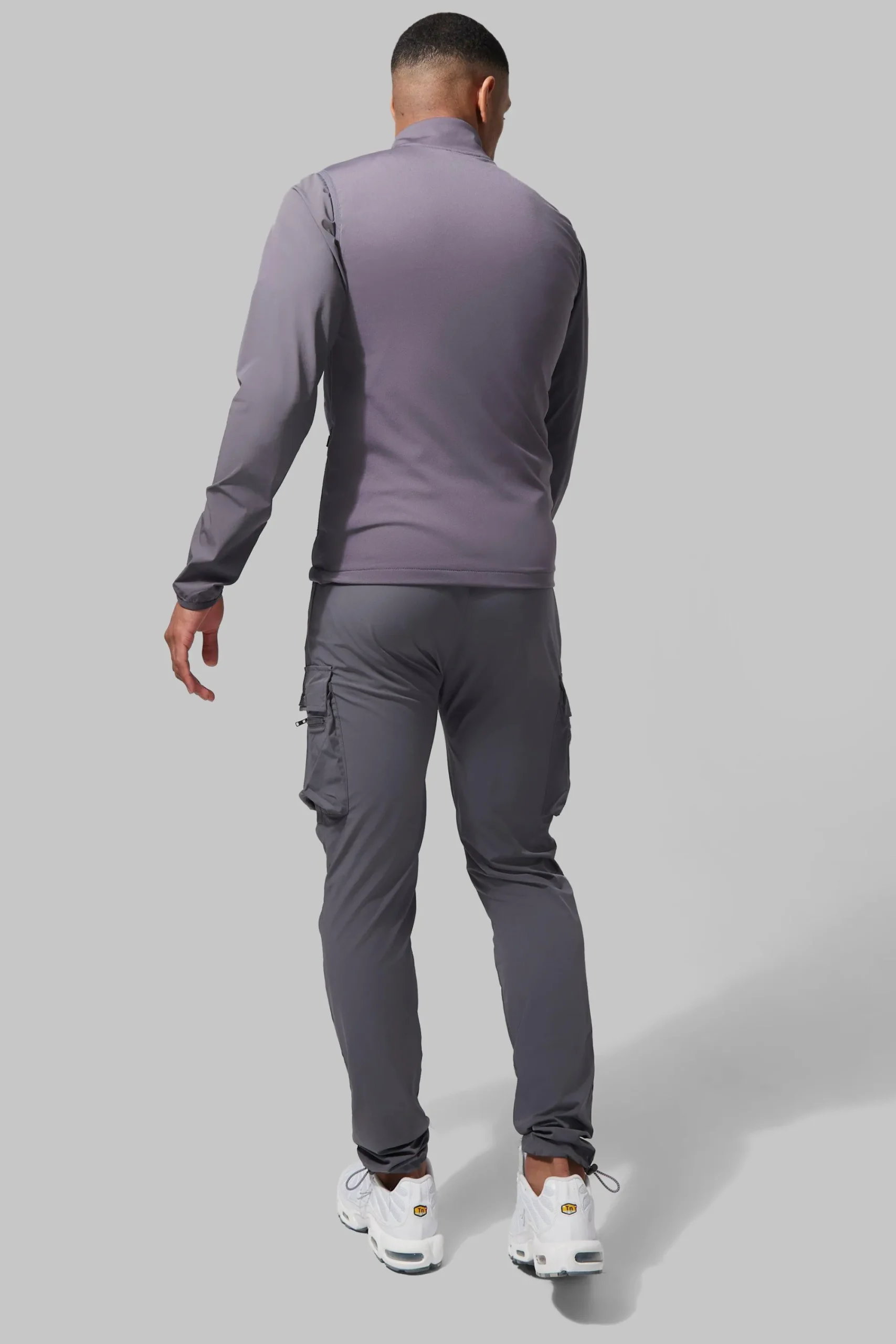 boohooMAN Man Active Lightweight Tapered Cargo Jogger | UK| Trousers|Joggers