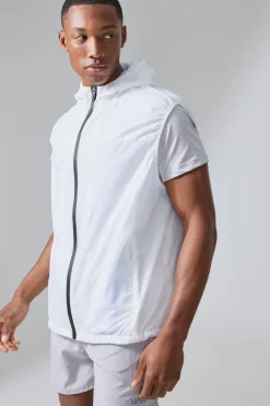 boohooMAN Man Active Mesh Lined Hooded Regular Fit Gilet | UK| Coats & Jackets