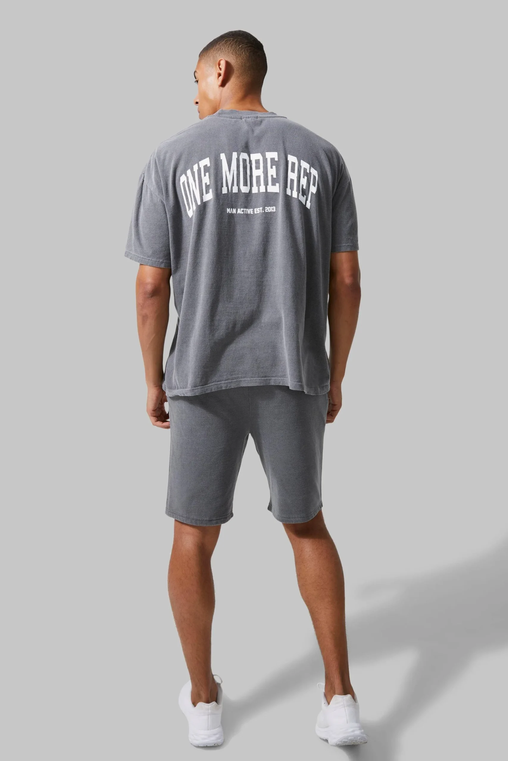 Man Active Oversized Overdye Rep T-shirt | UK^boohooMAN Sale