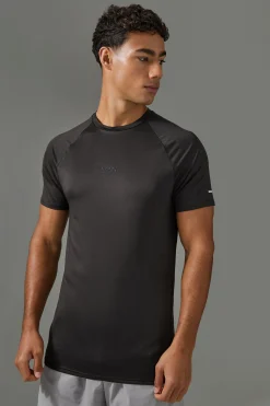 Man Active Performance Pro Muscle Fit Gym T-shirt | UK^boohooMAN Hot