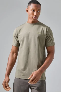 Man Active Performance Regular Fit T-shirt | UK^boohooMAN Clearance