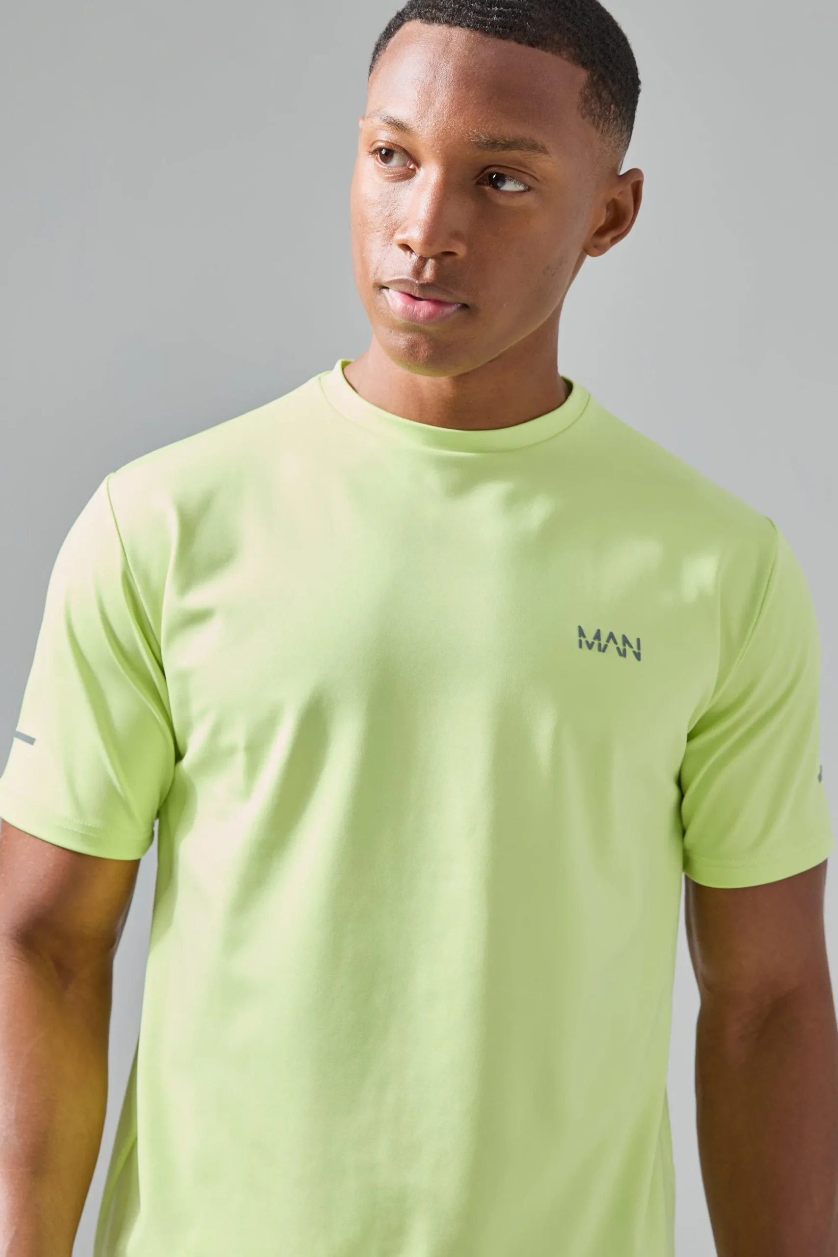 Man Active Performance Regular Fit T-shirt | UK^boohooMAN Discount