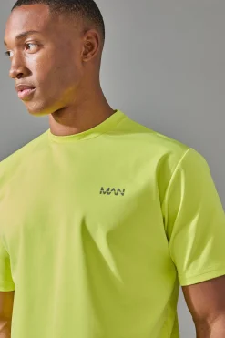 Man Active Performance Regular Fit T-shirt | UK^boohooMAN Sale