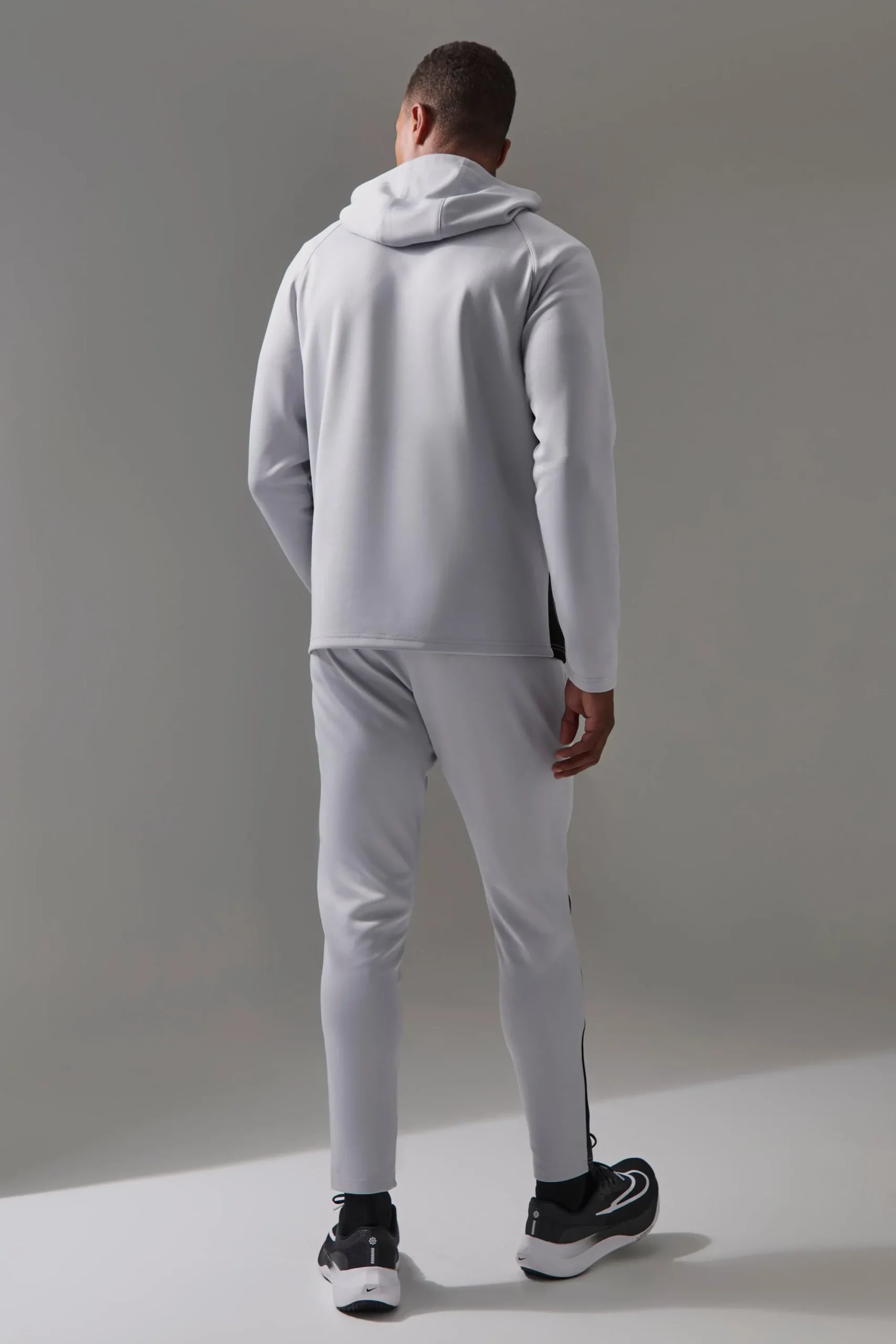 boohooMAN Man Active Pro Zip Thru Hooded Track Top Tracksuit | UK| Tracksuits|Hoodies & Sweatshirts