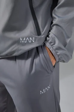 boohooMAN Man Active Ripstop Shower Resist Windbreaker | UK| Coats & Jackets