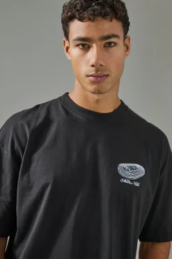 Man Active Track & Field Oversized T-shirt | UK^boohooMAN New