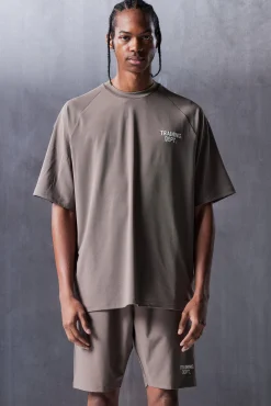 Man Active Training Dept Boxy Performance T-shirt | UK^boohooMAN Online