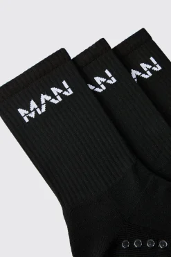 boohooMAN Man Active Training Grip Crew 3 Pack Socks | UK| Underwear & Socks|Underwear & Socks