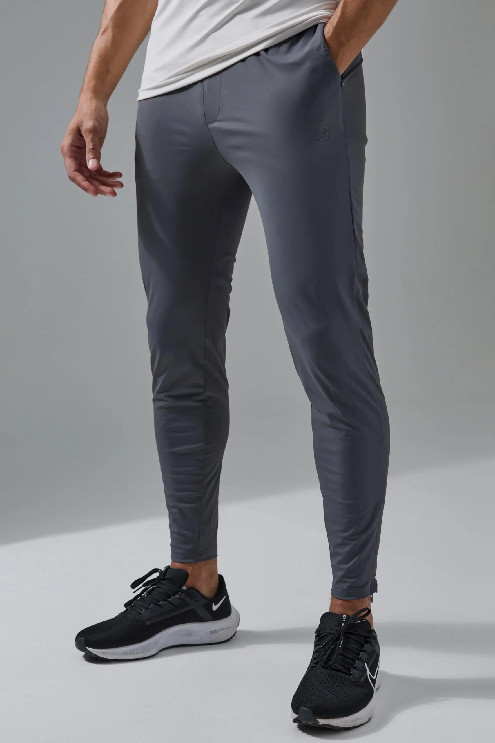 boohooMAN Man Active Ultra Stretch Jogger | UK| Joggers