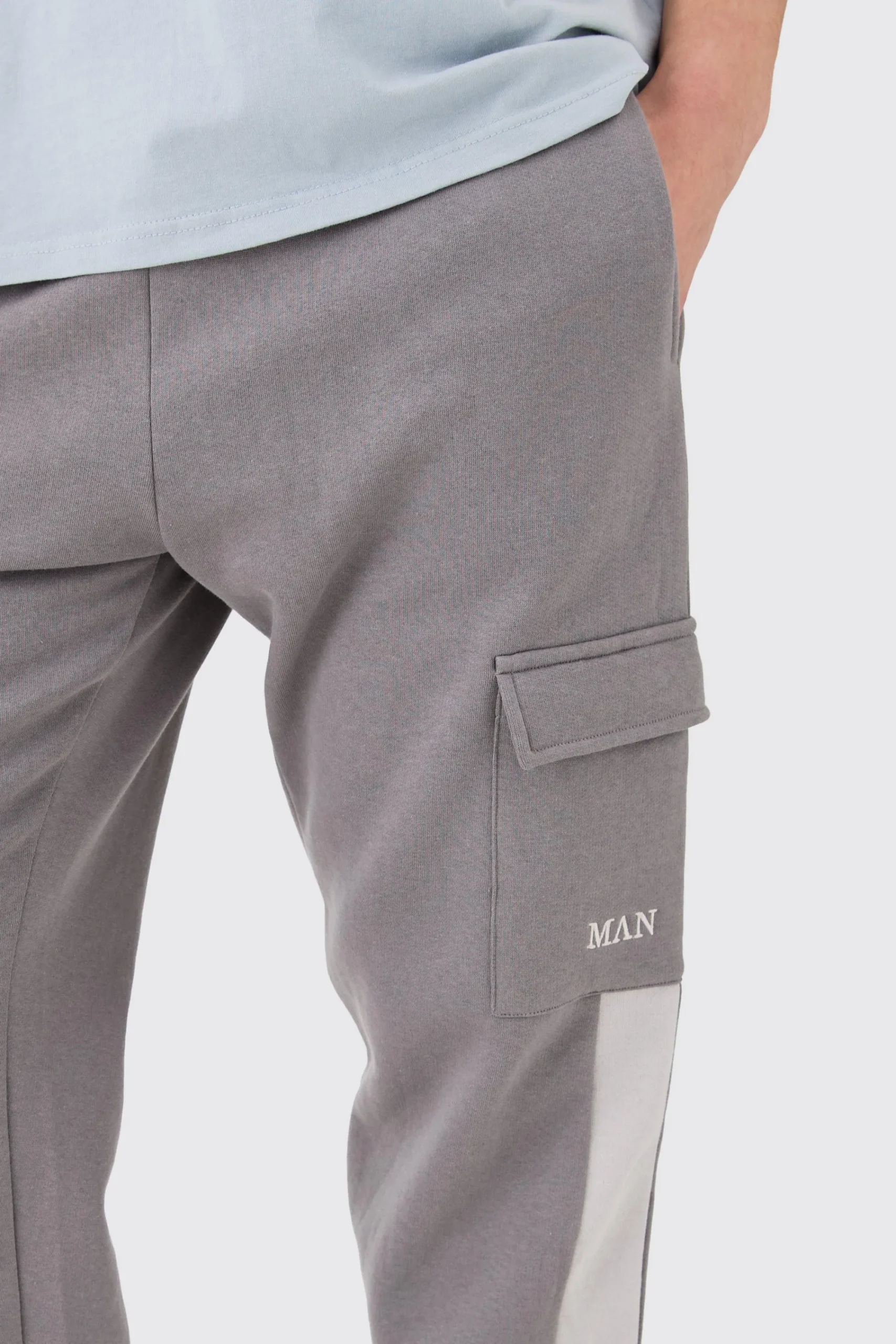 boohooMAN Man Cargo Pocket Jogger | UK| Trousers|Cargos