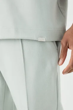 Man Oversized Extended Neck Heavy Interlock T-shirt | UK^boohooMAN Discount