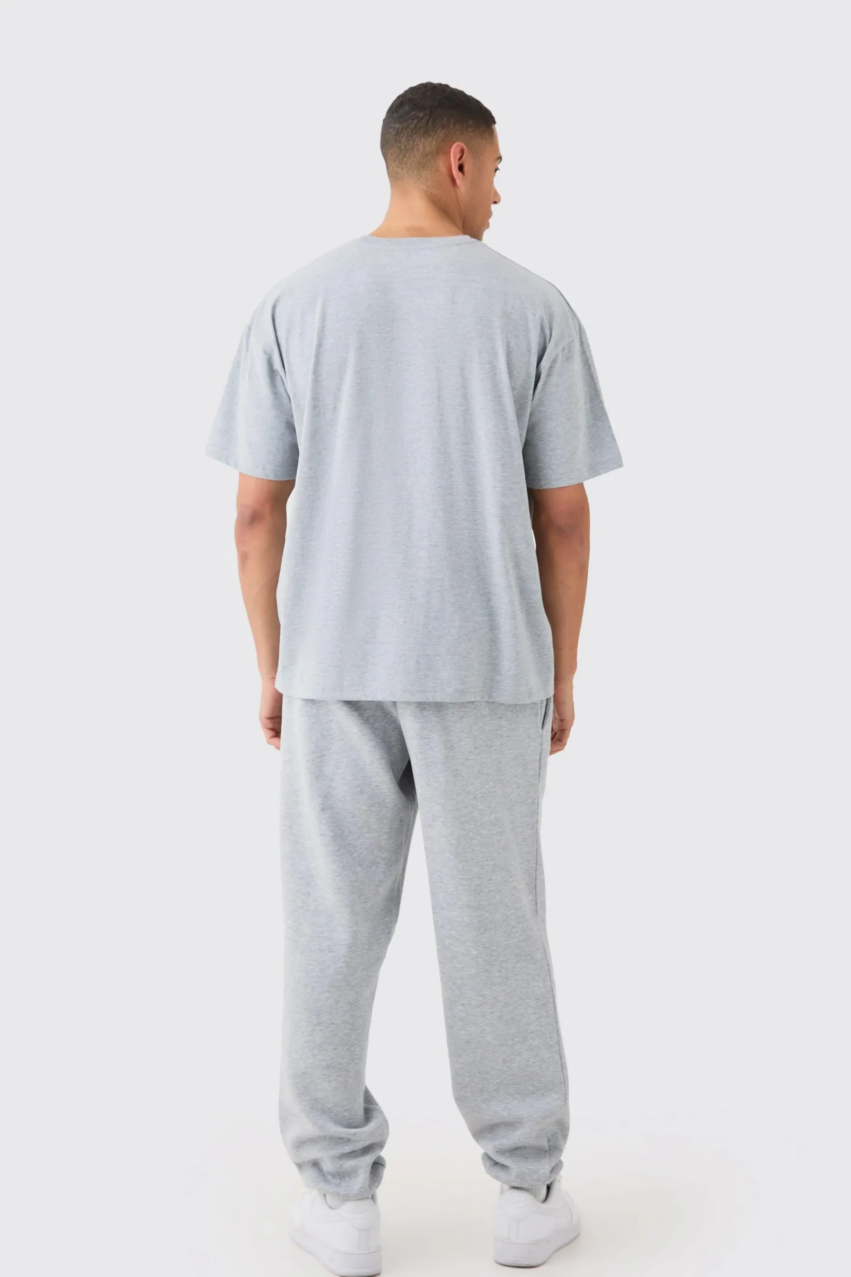 boohooMAN Man Oversized T-shirt & Jogger Set | UK| Sets & Co-Ords
