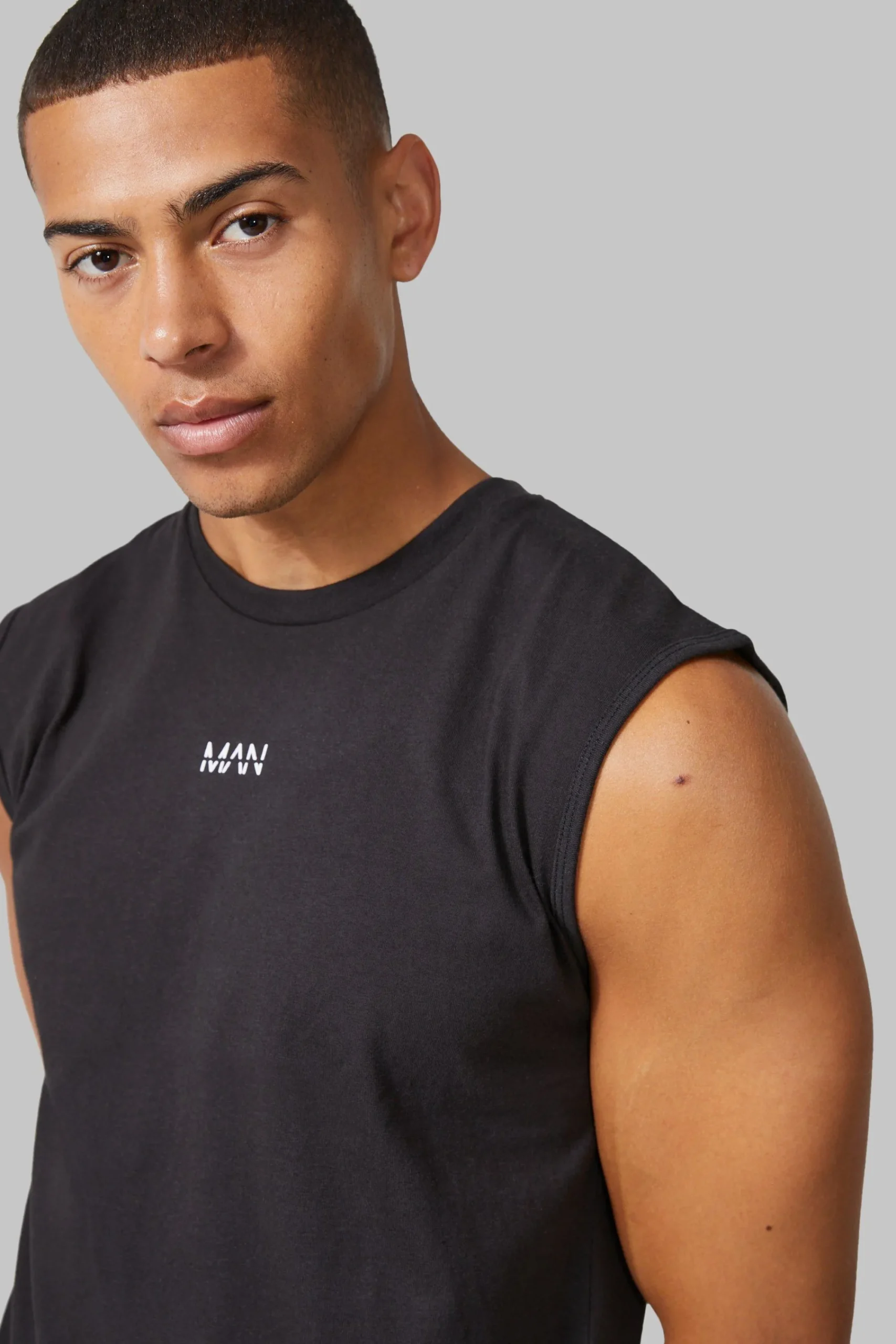 Man Regular Fit Gym Tank | UK^boohooMAN