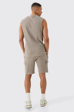 Man Regular Fit Waffle Tank And Cargo Shorts Set | UK^boohooMAN New