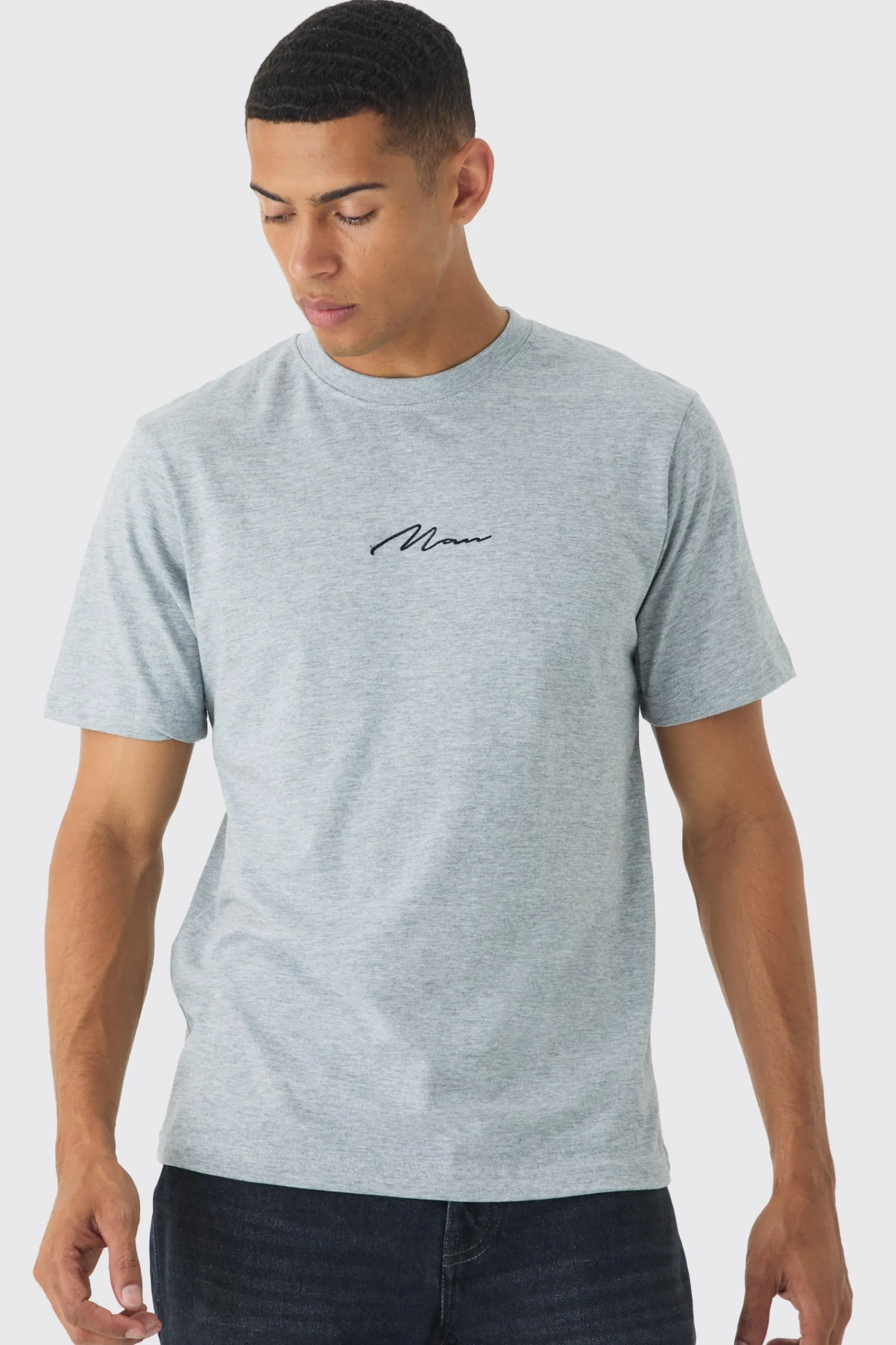 Man Signature Basic T-shirt | UK^boohooMAN Outlet