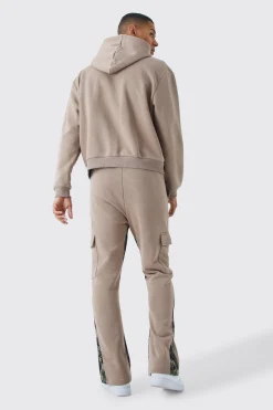 boohooMAN Man Signature Camo Cargo Pocket Gusset Tracksuit | UK| Tracksuits