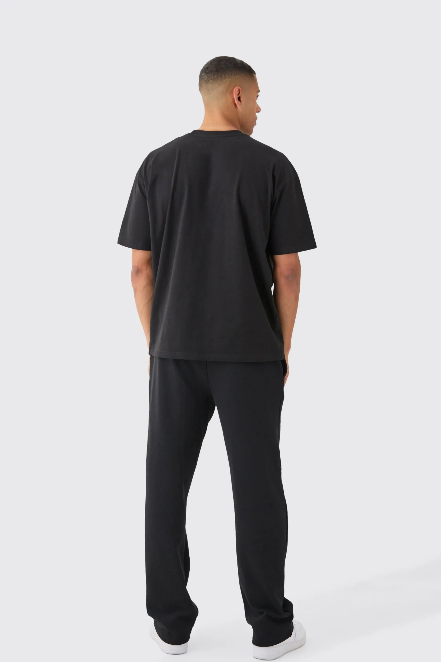 Man Signature Embroidered T-shirt | UK^boohooMAN Discount