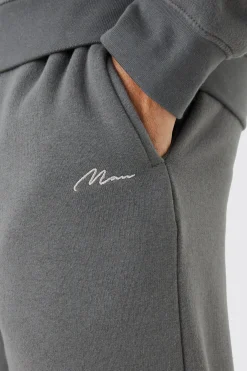 Man Signature Extended Neck Split Hem Sweatshirt Tracksuit | UK^boohooMAN Outlet
