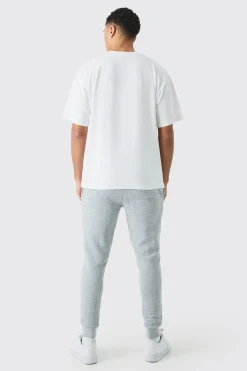 Man Signature Oversized Crew Neck T-shirt | UK^boohooMAN Outlet