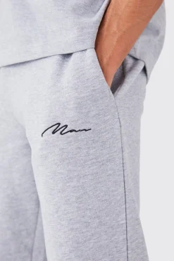 boohooMAN Man Signature Regular Fit Joggers | UK| Trousers|Joggers