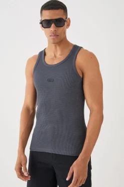 Man Slim Waffle Rubber Badge Vest | UK^boohooMAN Outlet