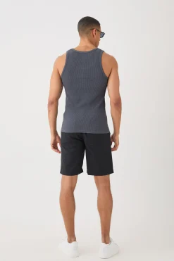 Man Slim Waffle Rubber Badge Vest | UK^boohooMAN Outlet