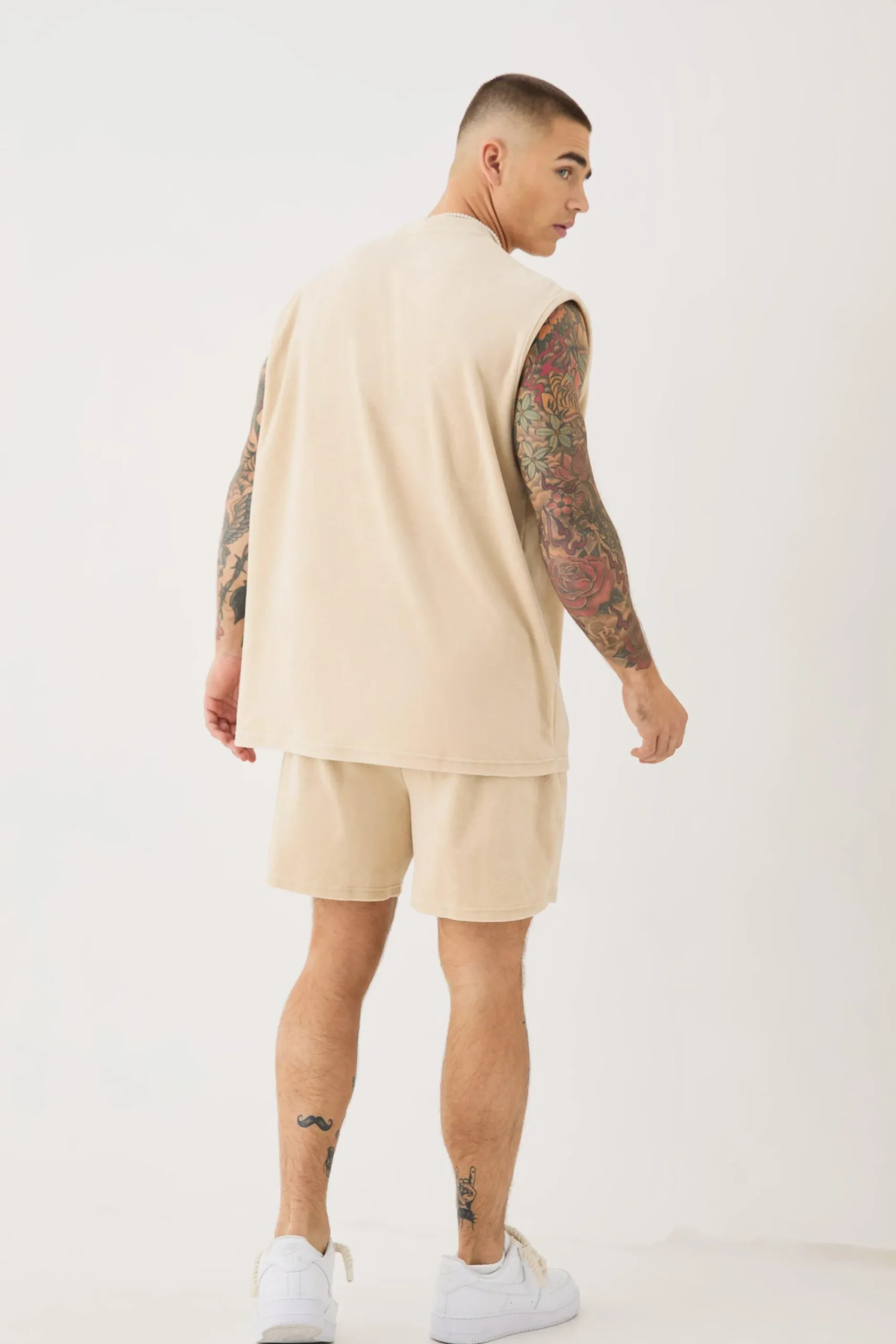 Man Velour Oversized Tank & Pintuck Shorts Set | UK^boohooMAN Clearance