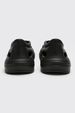 boohooMAN Moulded Runner | UK| Sliders & Slippers