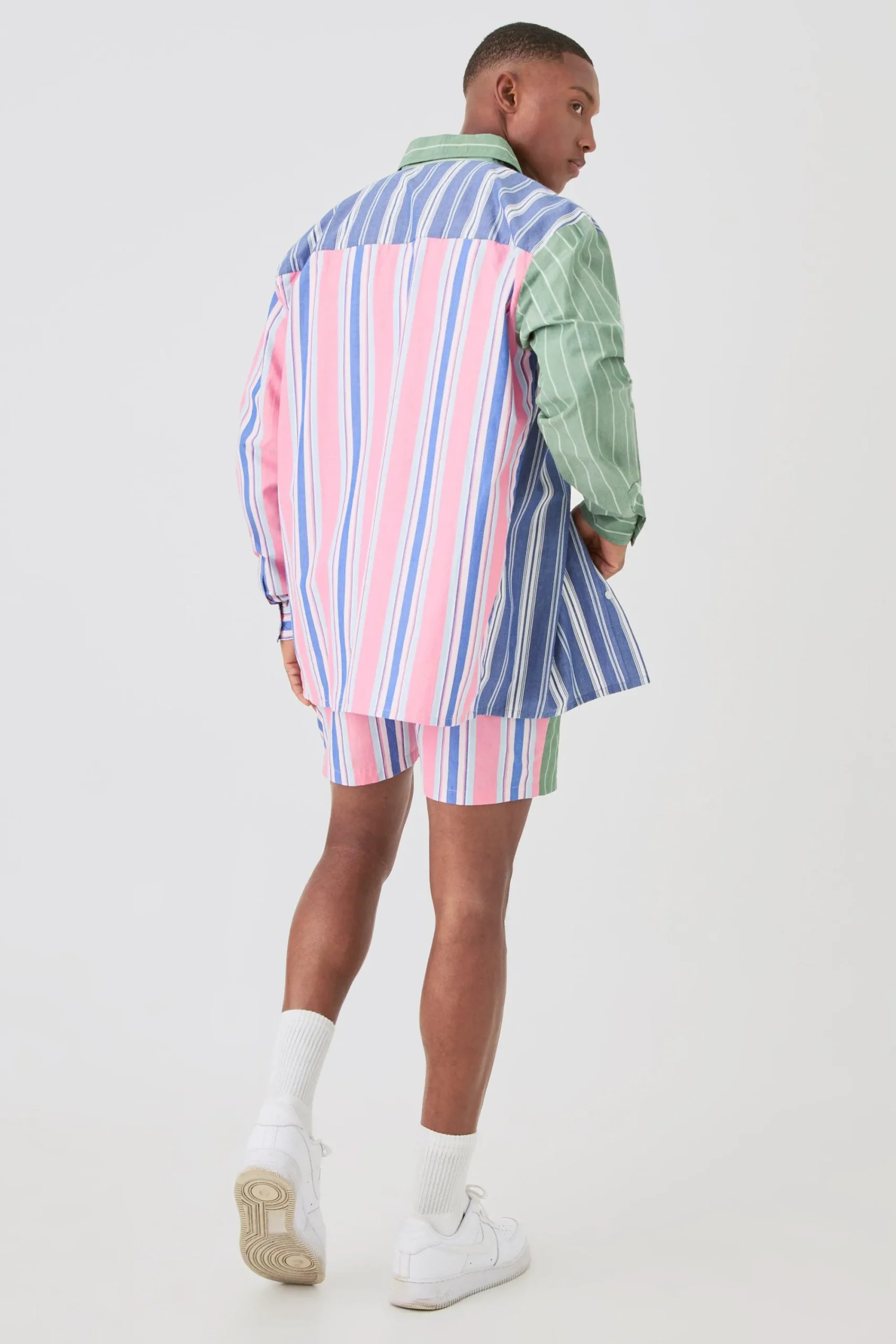 boohooMAN Spliced Pinstripe Branded Waistband Short Set | UK| Sets & Co-Ords