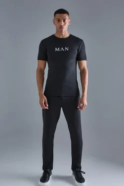 boohooMAN Muscle Fit Scuba T-shirt & Jogger Set | UK| Sets & Co-Ords|Tracksuits