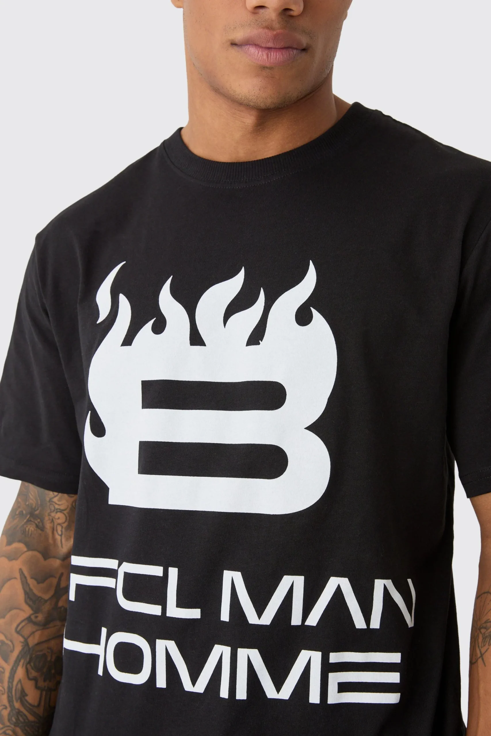OFCL Man Print T-Shirt | UK^boohooMAN Sale