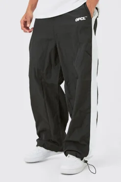 boohooMAN OFCL Side Panel Parachute Pants | UK| Trousers