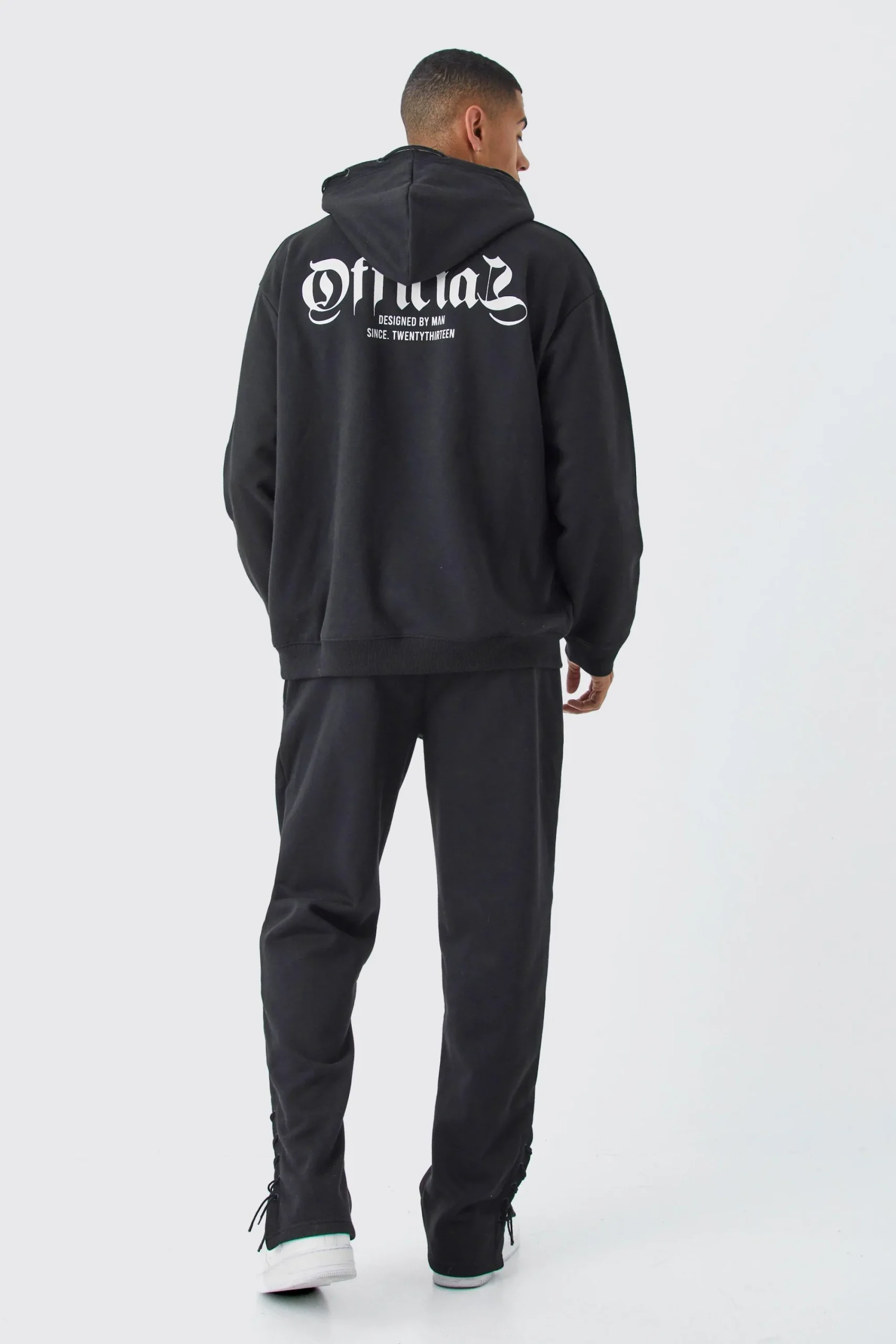 boohooMAN Official Oversized Drawcord Detail Tracksuit | UK| Tracksuits