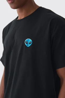 Oversized Alien Embroidered T-shirt | UK^boohooMAN Outlet